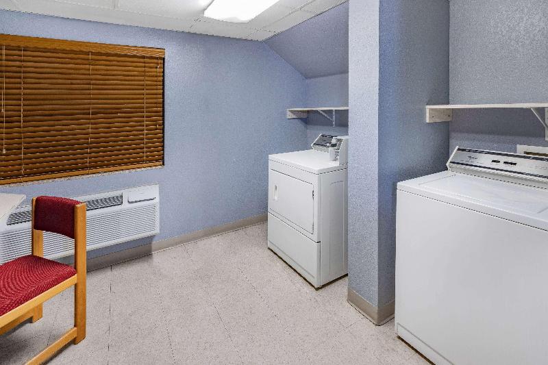 Americinn By Wyndham Sayre image