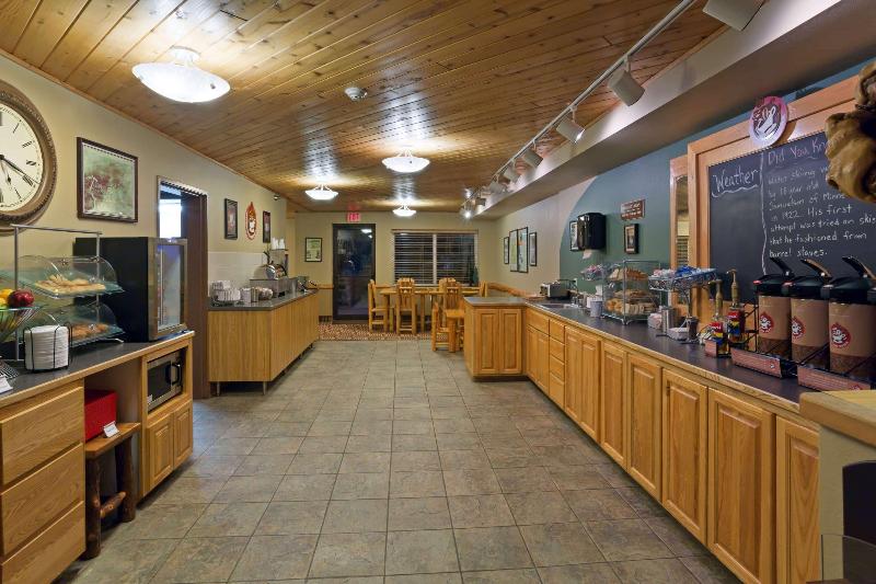 AmericInn by Wyndham Pequot Lakes image