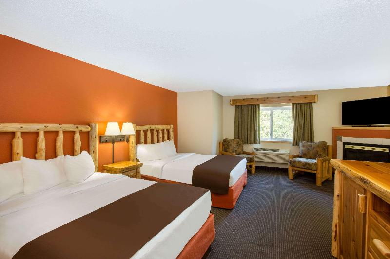 AmericInn by Wyndham Pequot Lakes image