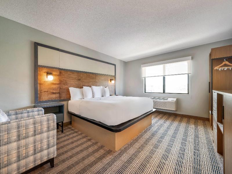 AmericInn by Wyndham Wisconsin Dells image