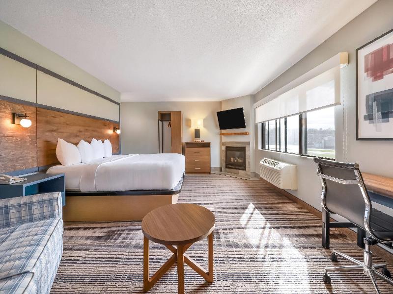 AmericInn by Wyndham Wisconsin Dells image