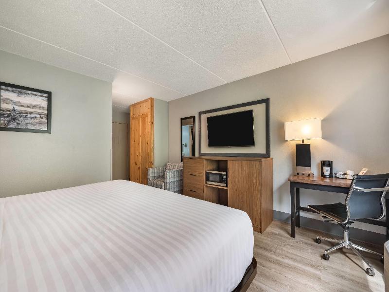 AmericInn by Wyndham Wisconsin Dells image