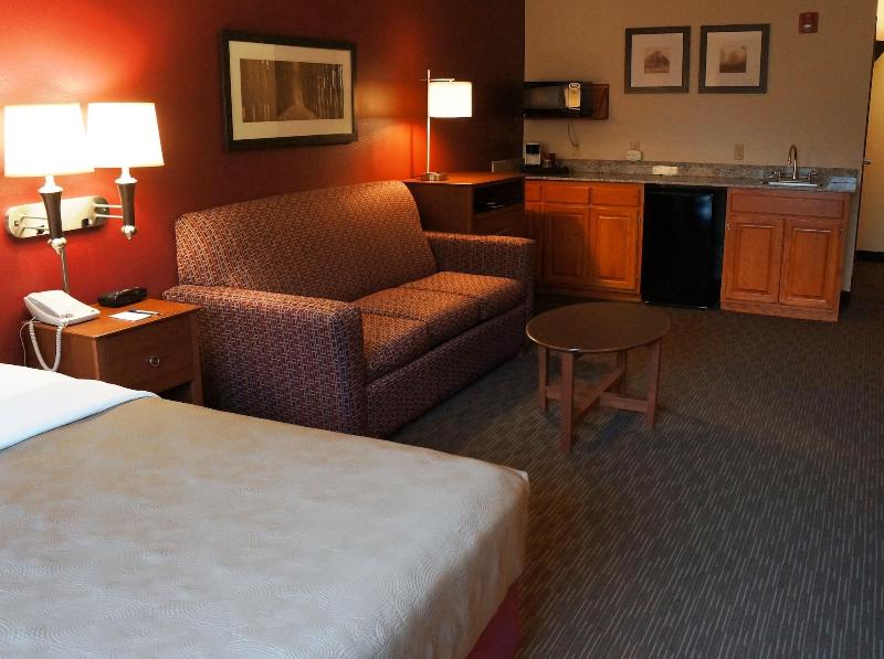 AmericInn by Wyndham Baldwin image