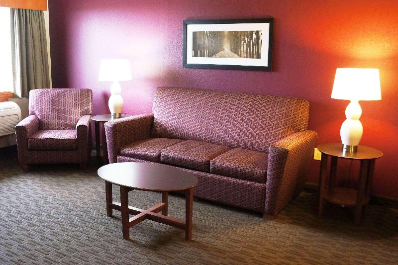 AmericInn by Wyndham Baldwin image