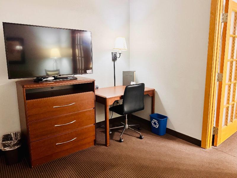 AmericInn by Wyndham Stillwater image