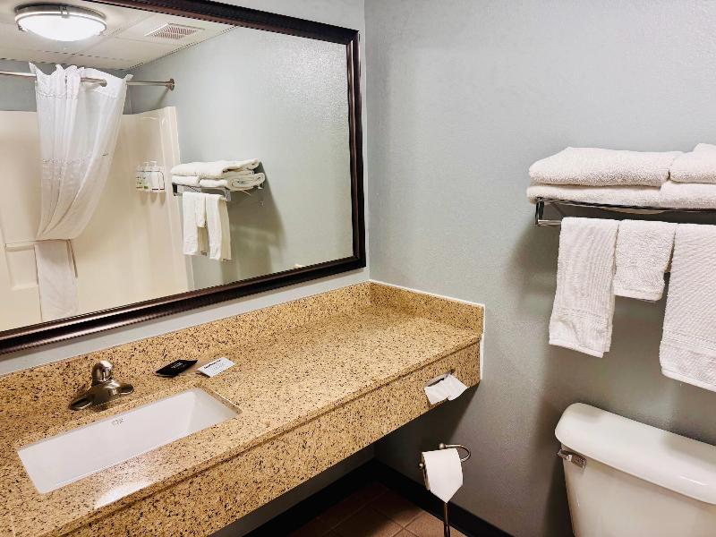 AmericInn by Wyndham Stillwater image