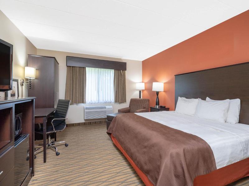 AmericInn by Wyndham Rogers image