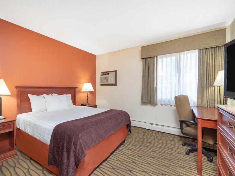 AmericInn by Wyndham Rogers image