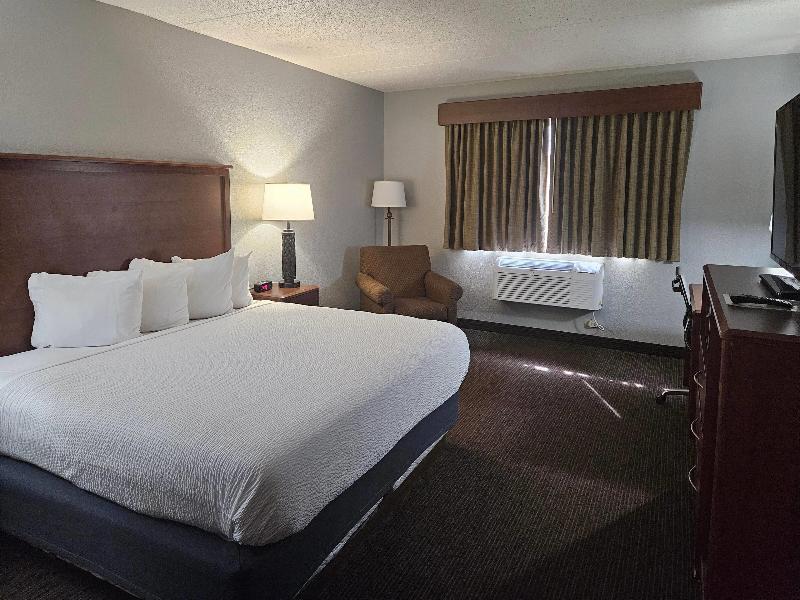 AmericInn by Wyndham Marshall image