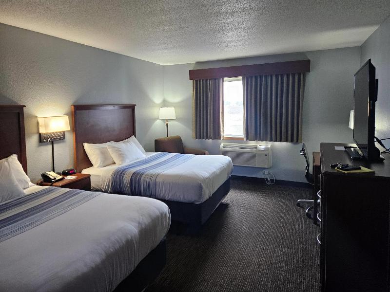 AmericInn by Wyndham Marshall image