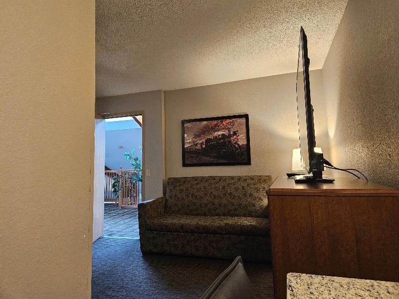 AmericInn by Wyndham Marshall image
