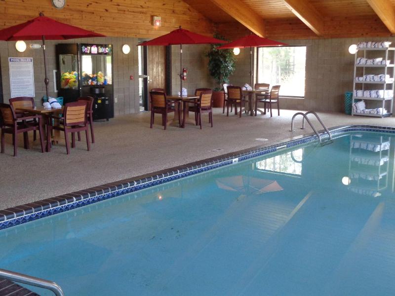 Americinn By Wyndham Grand Rapids image