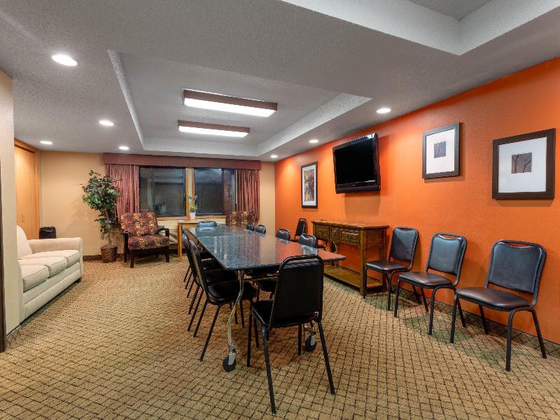 AmericInn by Wyndham Hartford WI image