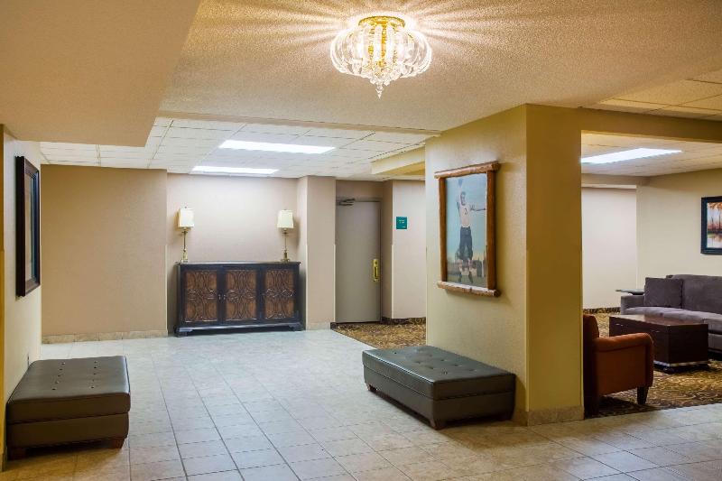 AmericInn by Wyndham International Falls