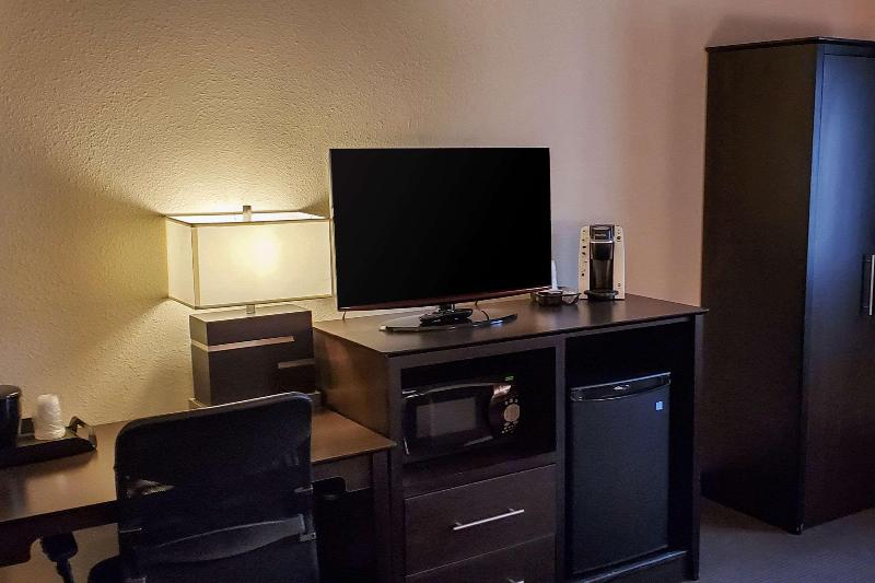 Quality Inn Atchison image