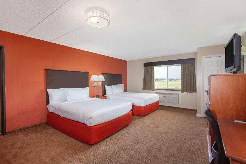 Americinn By Wyndham Willmar image