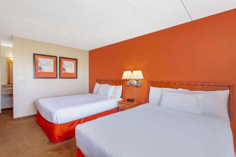 Americinn By Wyndham Willmar image