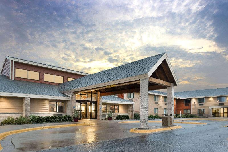 Americinn By Wyndham Wahpeton image