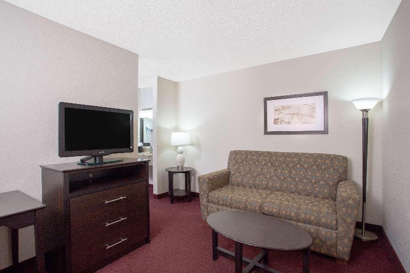 AmericInn by Wyndham Hayward image