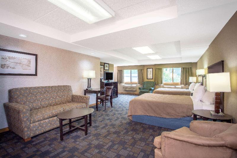 AmericInn by Wyndham Hayward image
