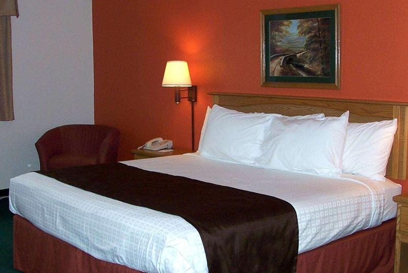 Americinn By Wyndham Garden City HAB