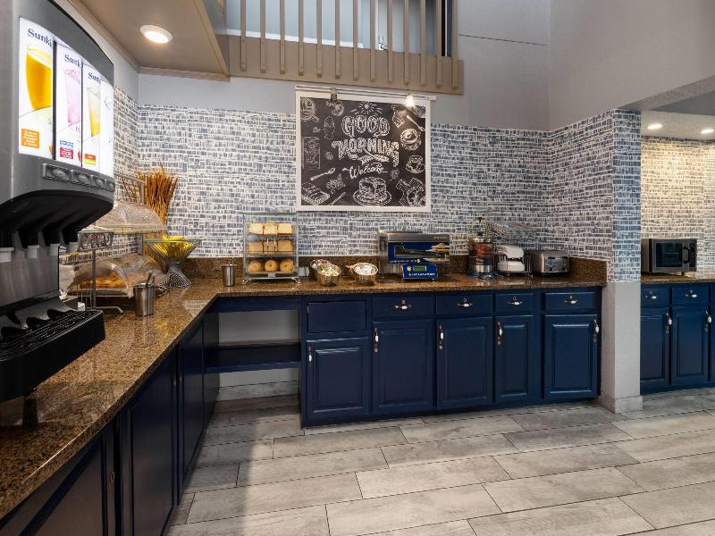 AmericInn by Wyndham Chippewa Falls image