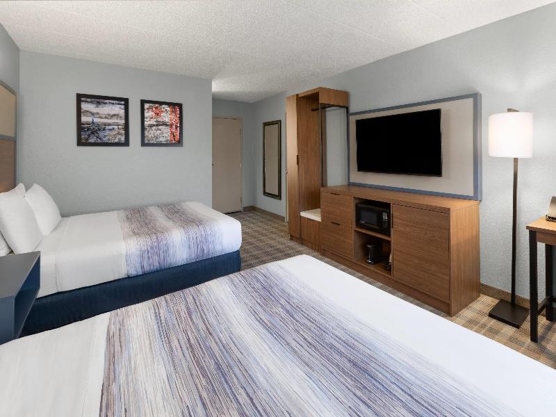 AmericInn by Wyndham Chippewa Falls image