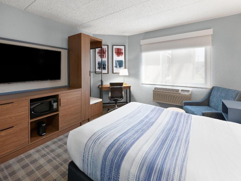 AmericInn by Wyndham Chippewa Falls image