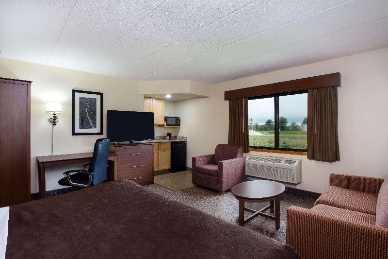 Americinn By Wyndham Tomah image