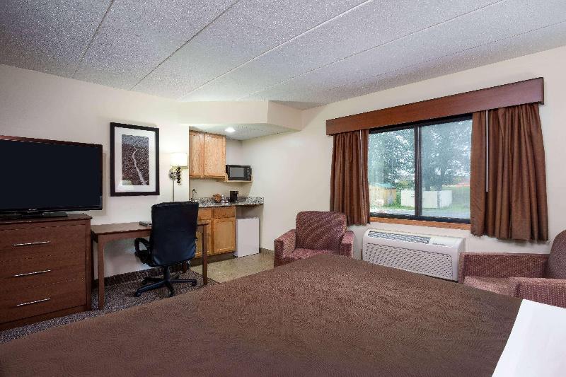 Americinn By Wyndham Tomah image