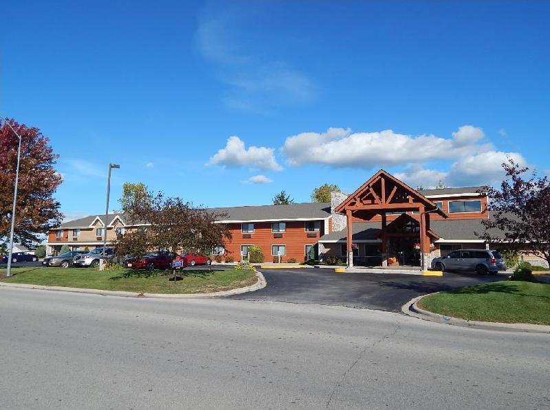 AmericInn by Wyndham Sturgeon Bay image