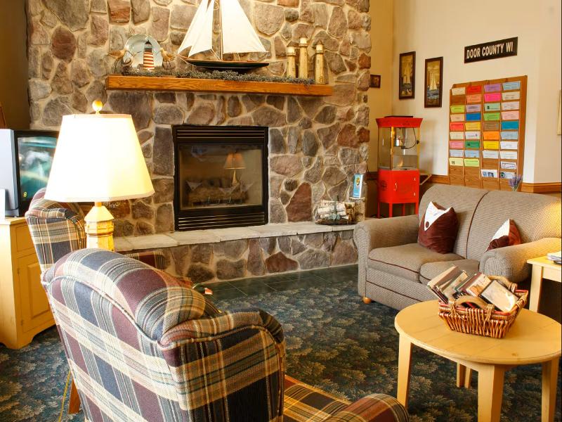 AmericInn by Wyndham Sturgeon Bay image