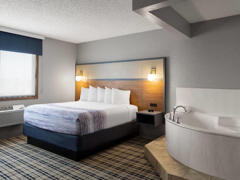 Americinn By Wyndham Alexandria image