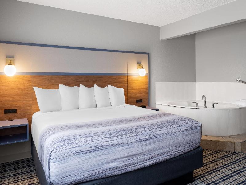 Americinn By Wyndham Alexandria image