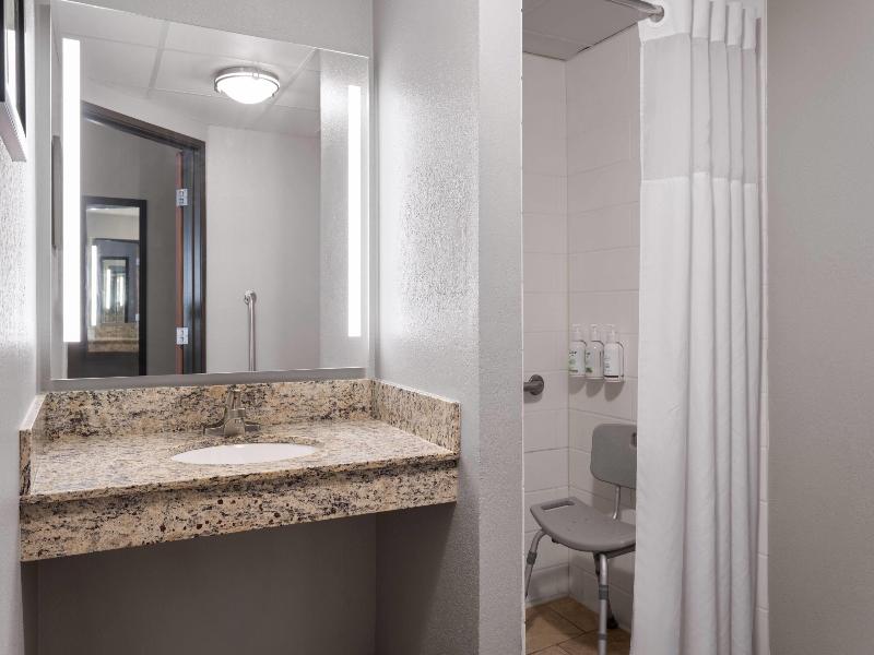 Americinn By Wyndham Alexandria image