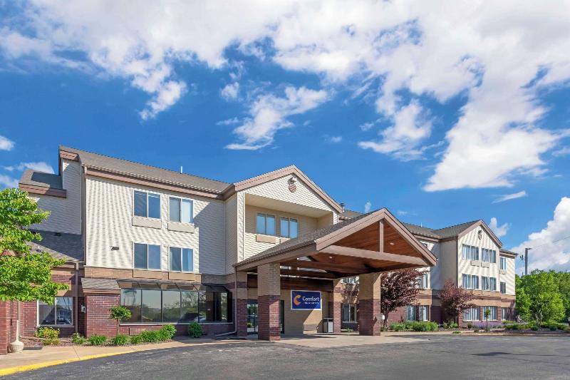 Comfort Inn Suites image