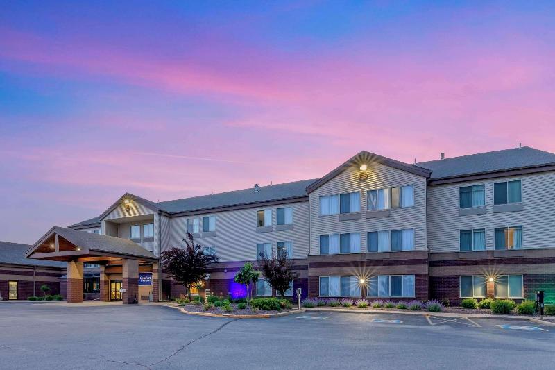 Comfort Inn Suites image