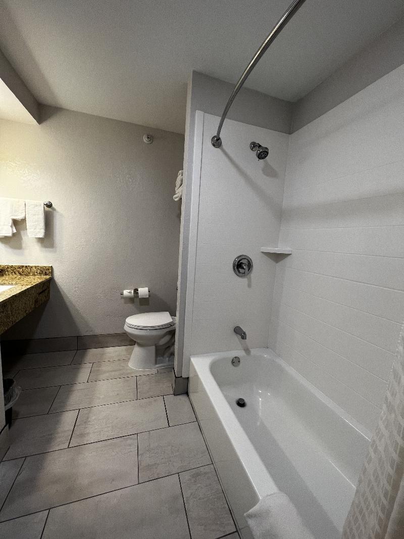 Comfort Inn Suites image
