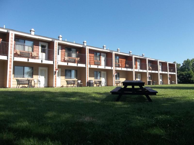 AmericInn by Wyndham Menominee image