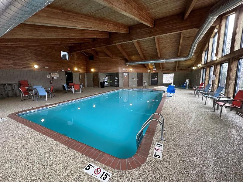 AmericInn by Wyndham Menominee image