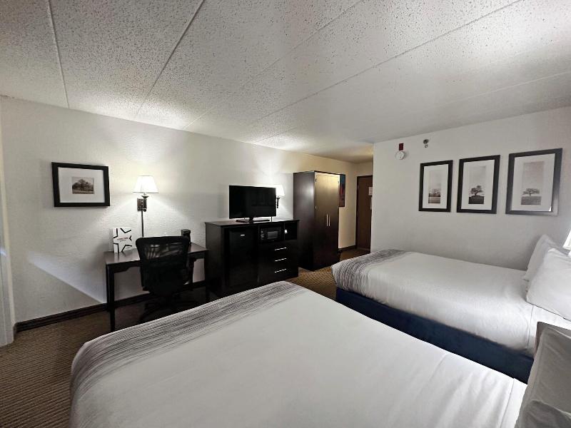 AmericInn by Wyndham Menominee image