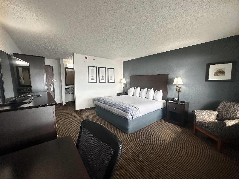 AmericInn by Wyndham Menominee image