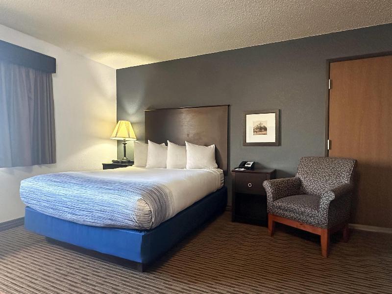 AmericInn by Wyndham Menominee image