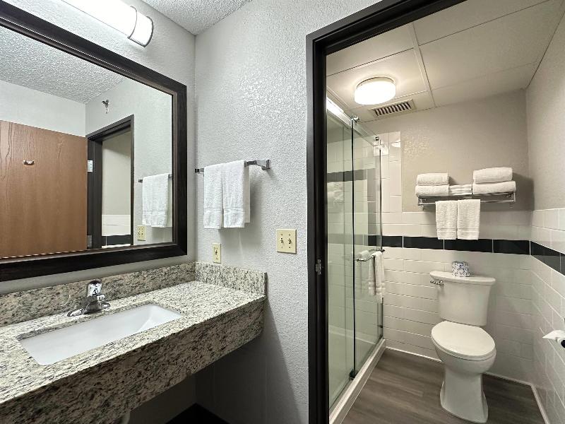 AmericInn by Wyndham Menominee image