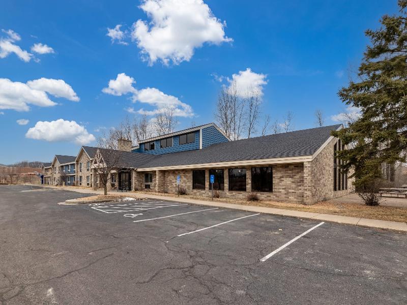 AmericInn by Wyndham White Bear Lake St. Paul — general view