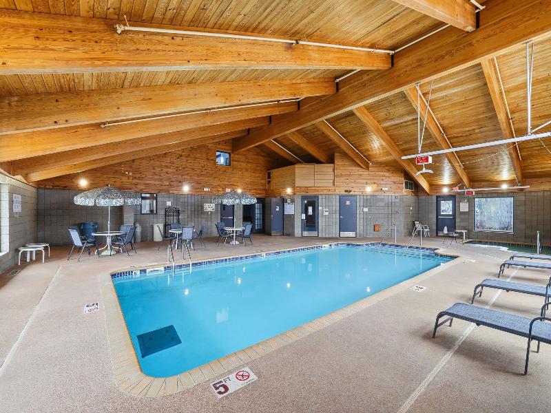 AmericInn by Wyndham White Bear Lake St. Paul image