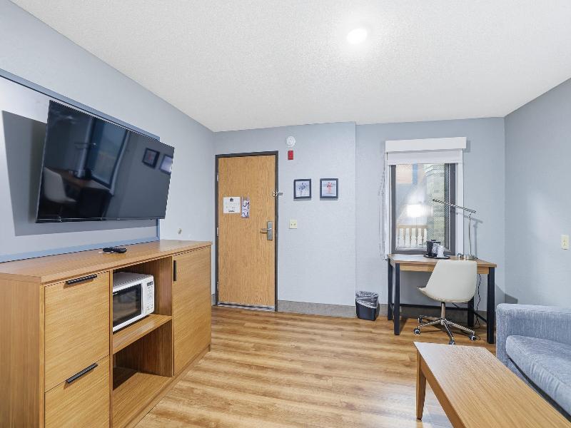 AmericInn by Wyndham White Bear Lake St. Paul image