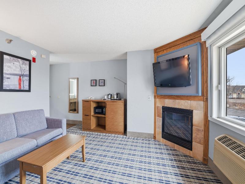 AmericInn by Wyndham White Bear Lake St. Paul image
