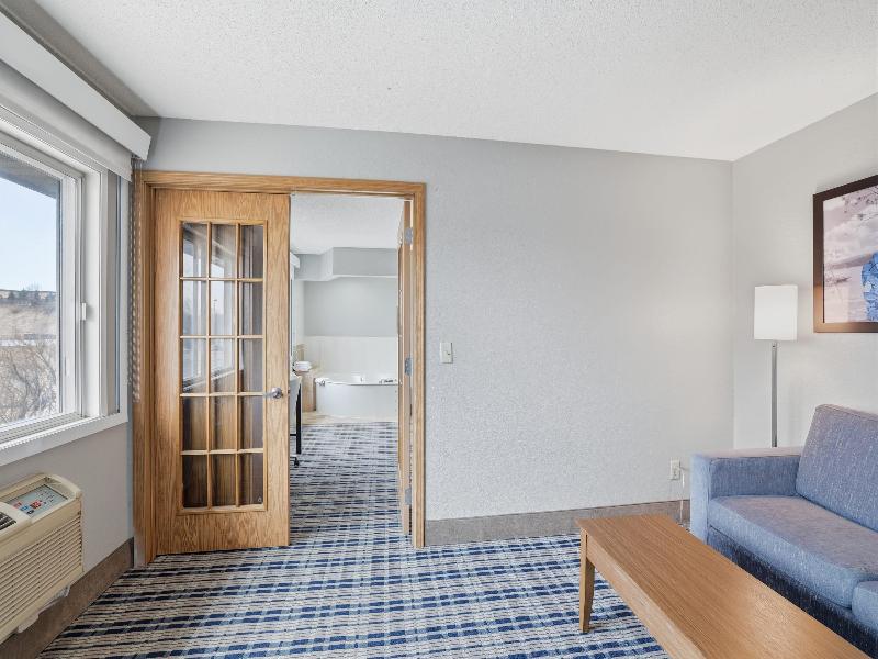 AmericInn by Wyndham White Bear Lake St. Paul image