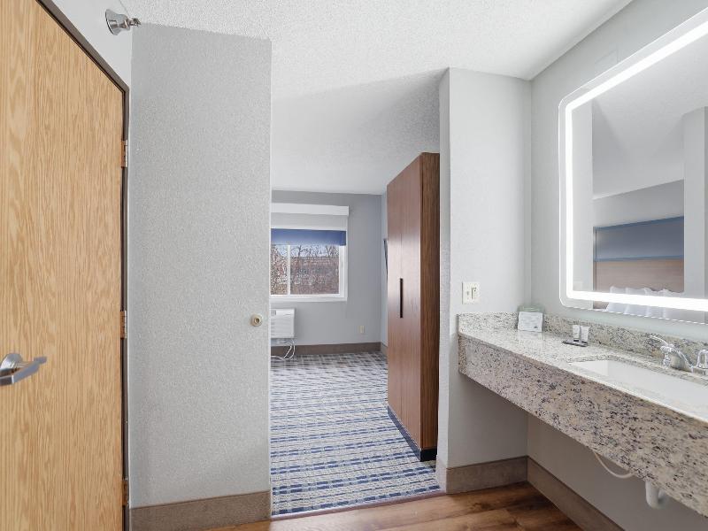 AmericInn by Wyndham White Bear Lake St. Paul image